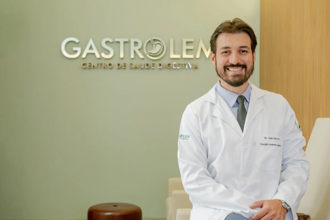 Dr. Esaú Barros na GastroLEM